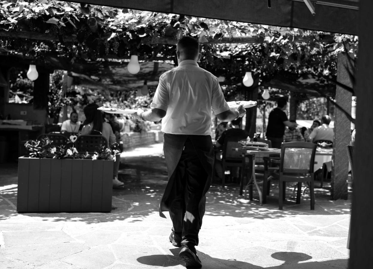 Hotel Ristorante Grotto Serta Lamone Zewnętrze zdjęcie