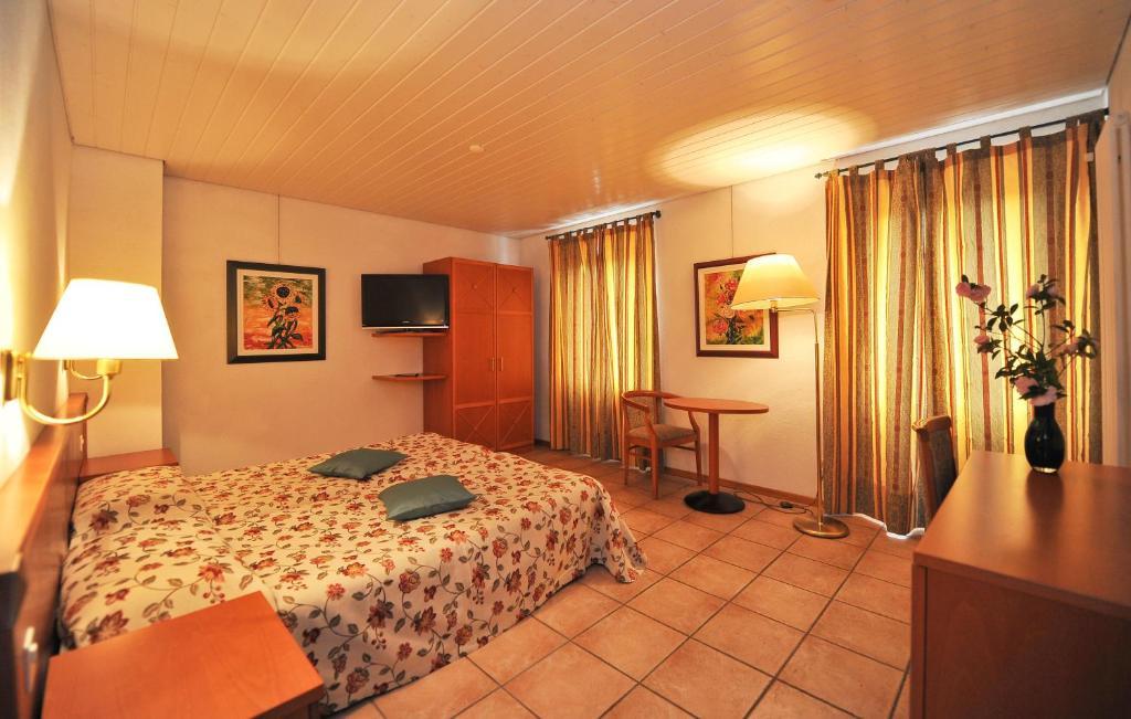 Hotel Ristorante Grotto Serta Lamone Zewnętrze zdjęcie