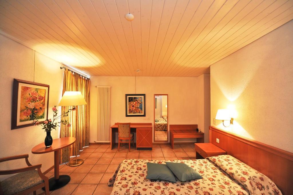 Hotel Ristorante Grotto Serta Lamone Zewnętrze zdjęcie