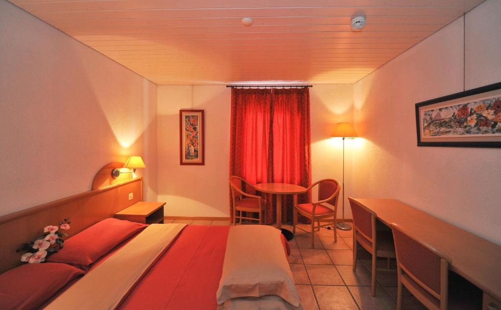 Hotel Ristorante Grotto Serta Lamone Zewnętrze zdjęcie